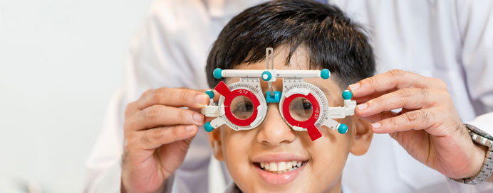 Best Eye Specialist Doctor In Colaba